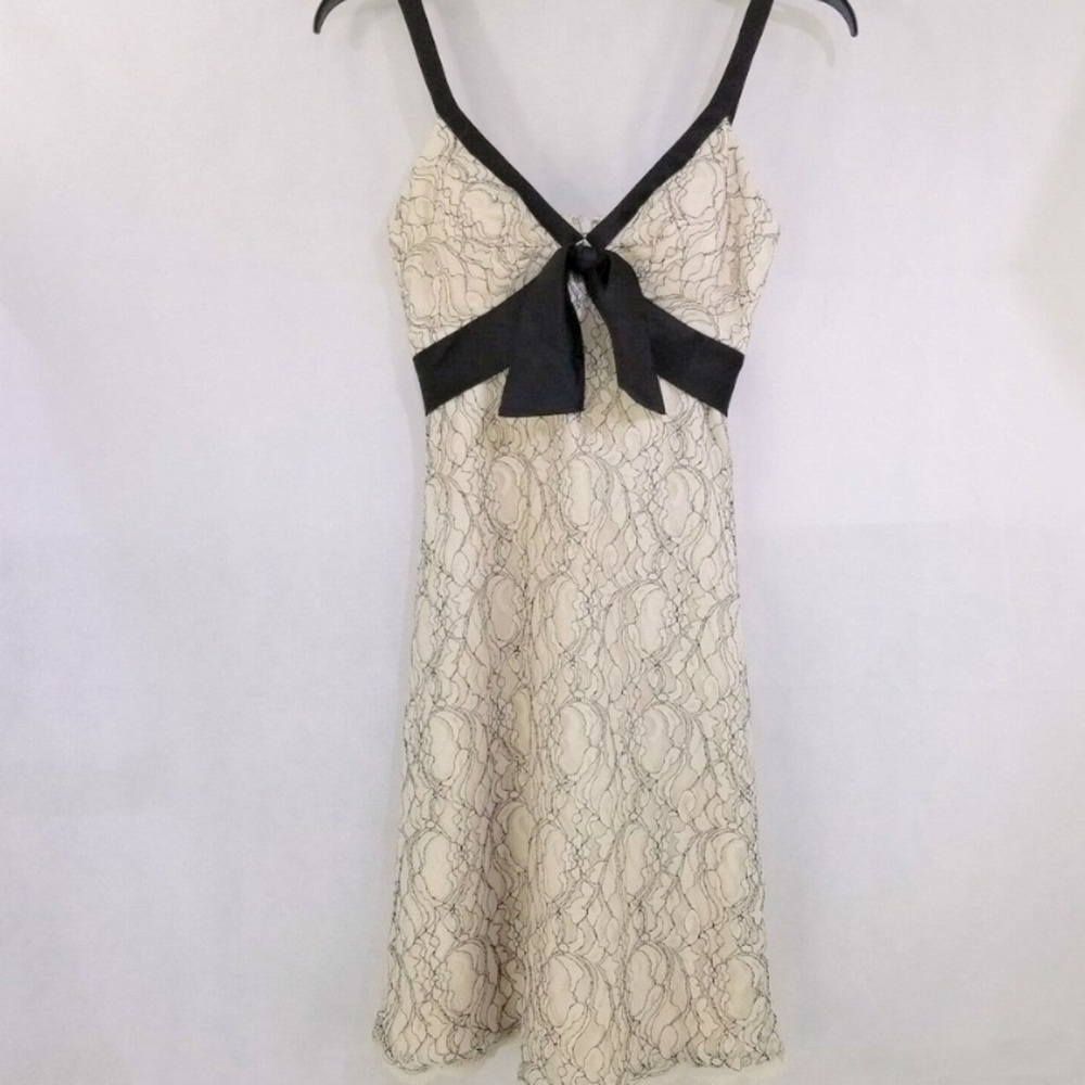 White House Black Market Ivory Lace Dress
